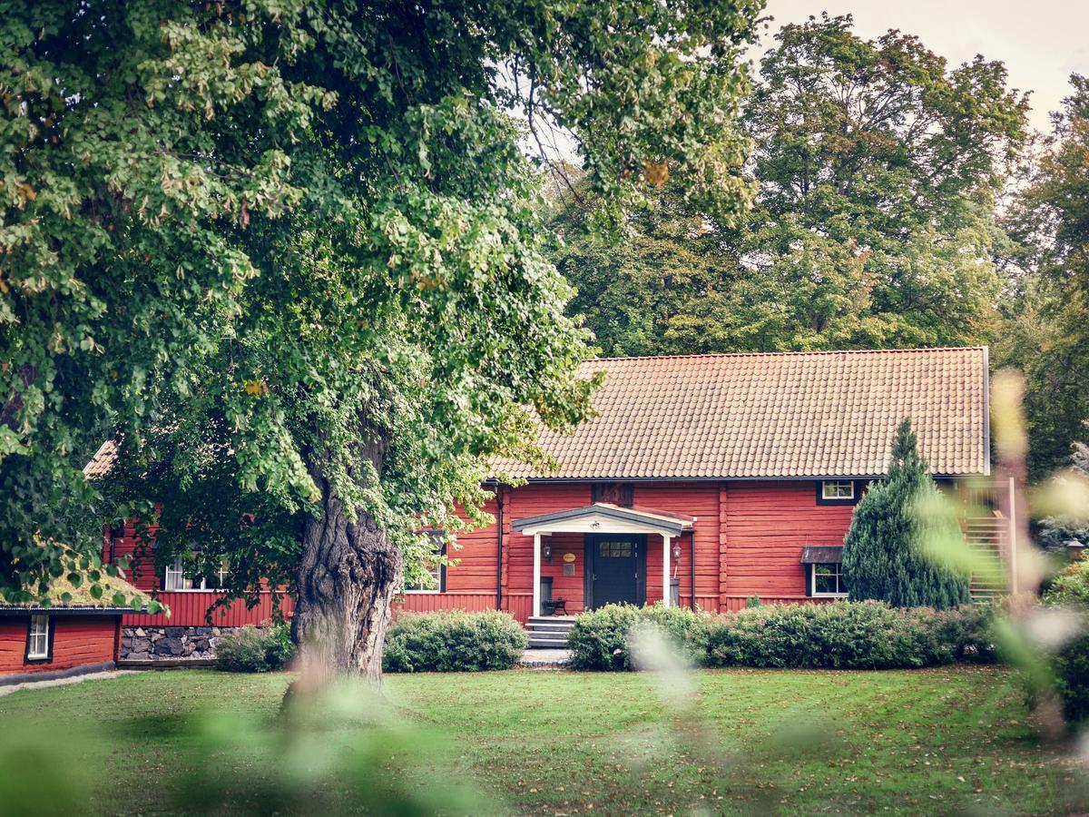 Thoresta Herrgard Bro Buitenkant foto